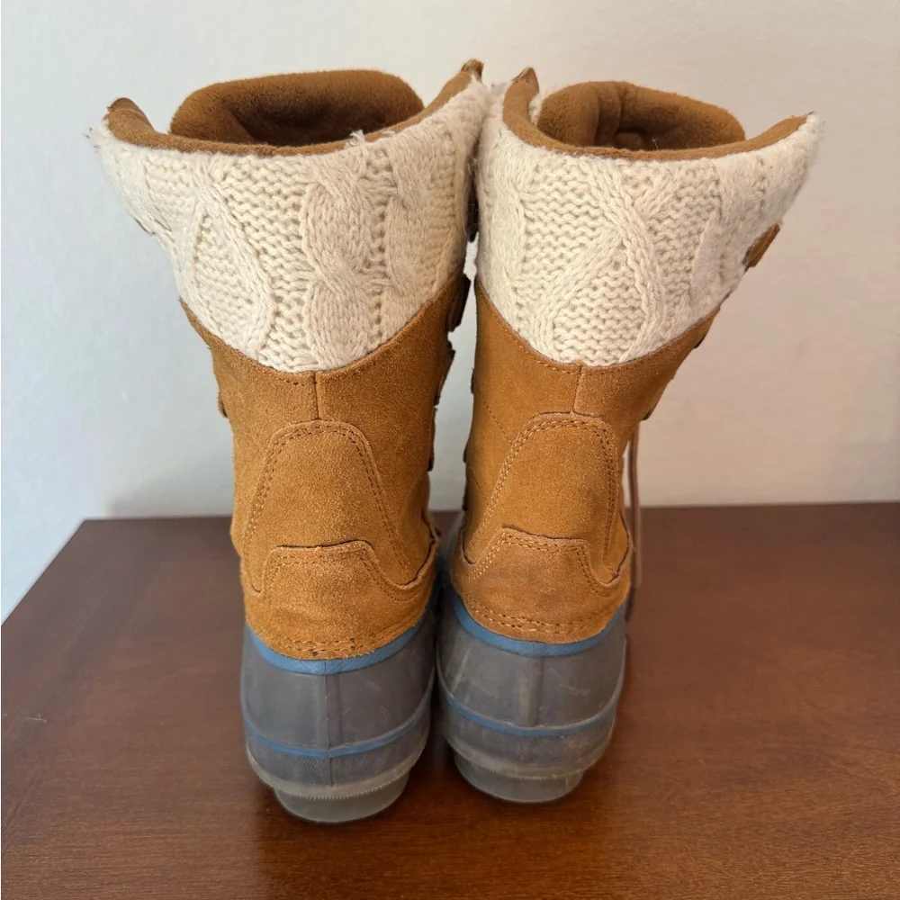 Khombu Womens Tall Duck Boots - Size 6